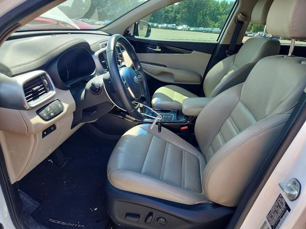 2019 KIA SORENTO