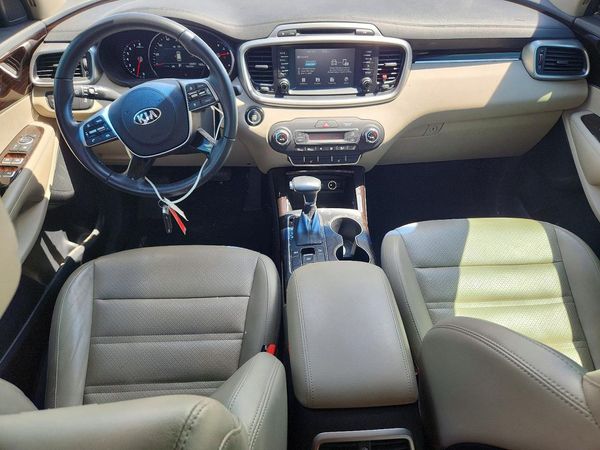 2019 KIA SORENTO