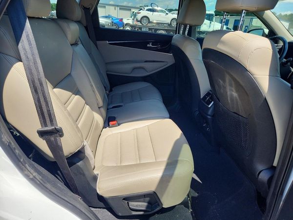 2019 KIA SORENTO