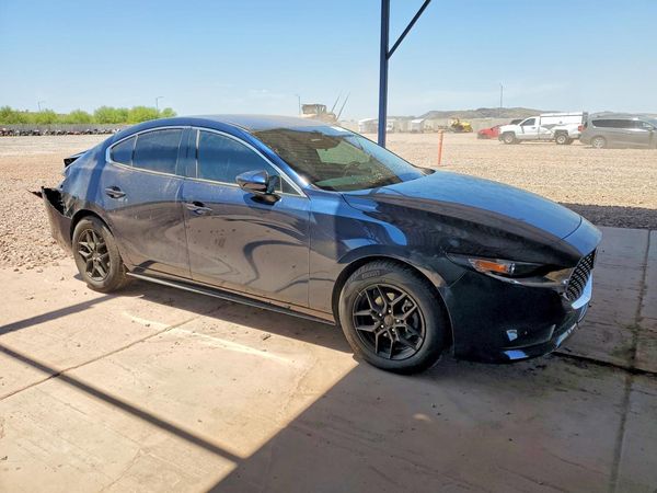 2024 MAZDA CX-3 Mazda3