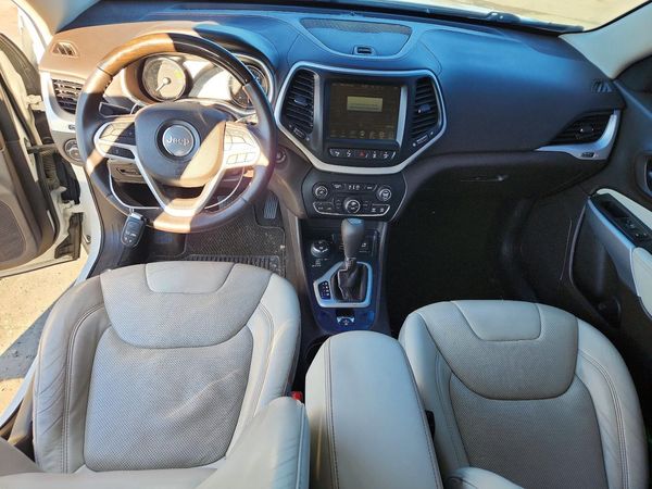 2018 JEEP CHEROKEE OVERLAND 4X4