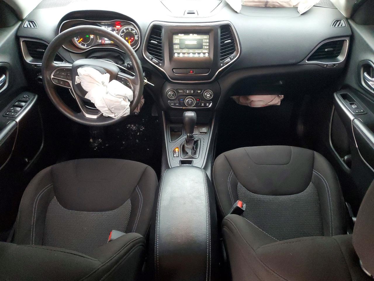 2020 JEEP CHEROKEE LATITUDE FWD