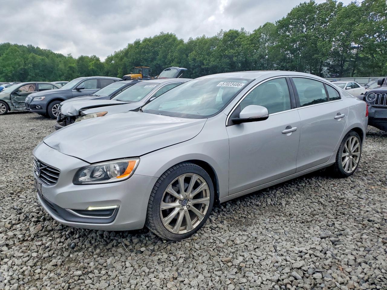 2017 VOLVO S60
