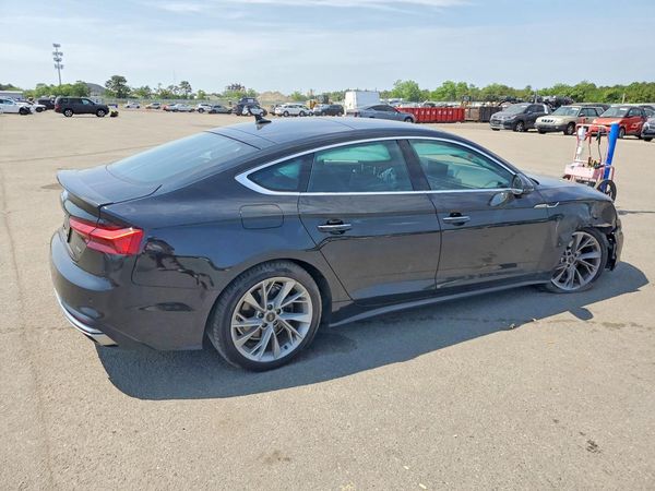 2022 AUDI A5