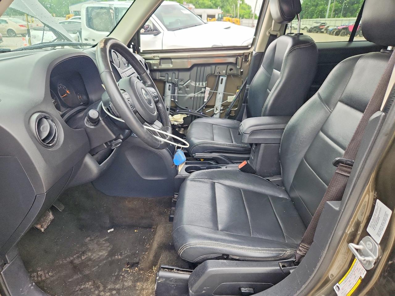 2016 JEEP PATRIOT LATITUDE 4X4