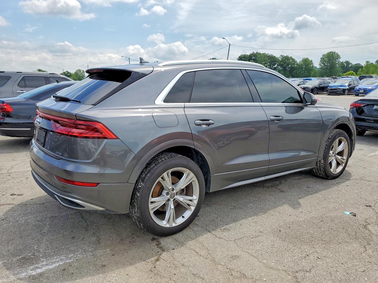 2019 AUDI Q8 Premium