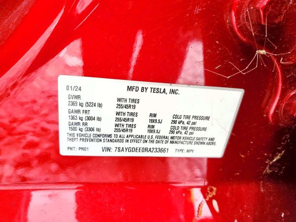 2024 TESLA MODEL Y