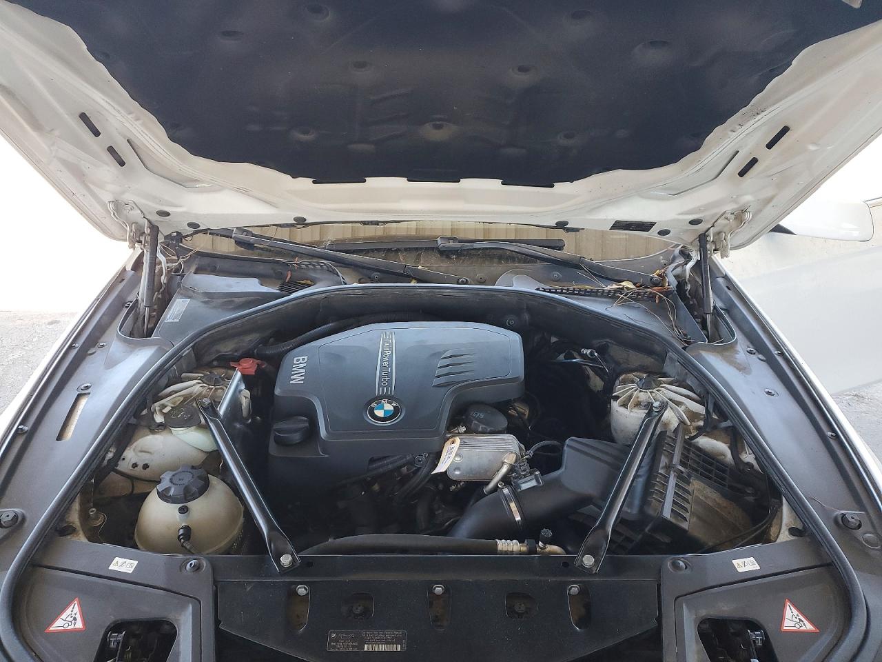 2013 BMW 528