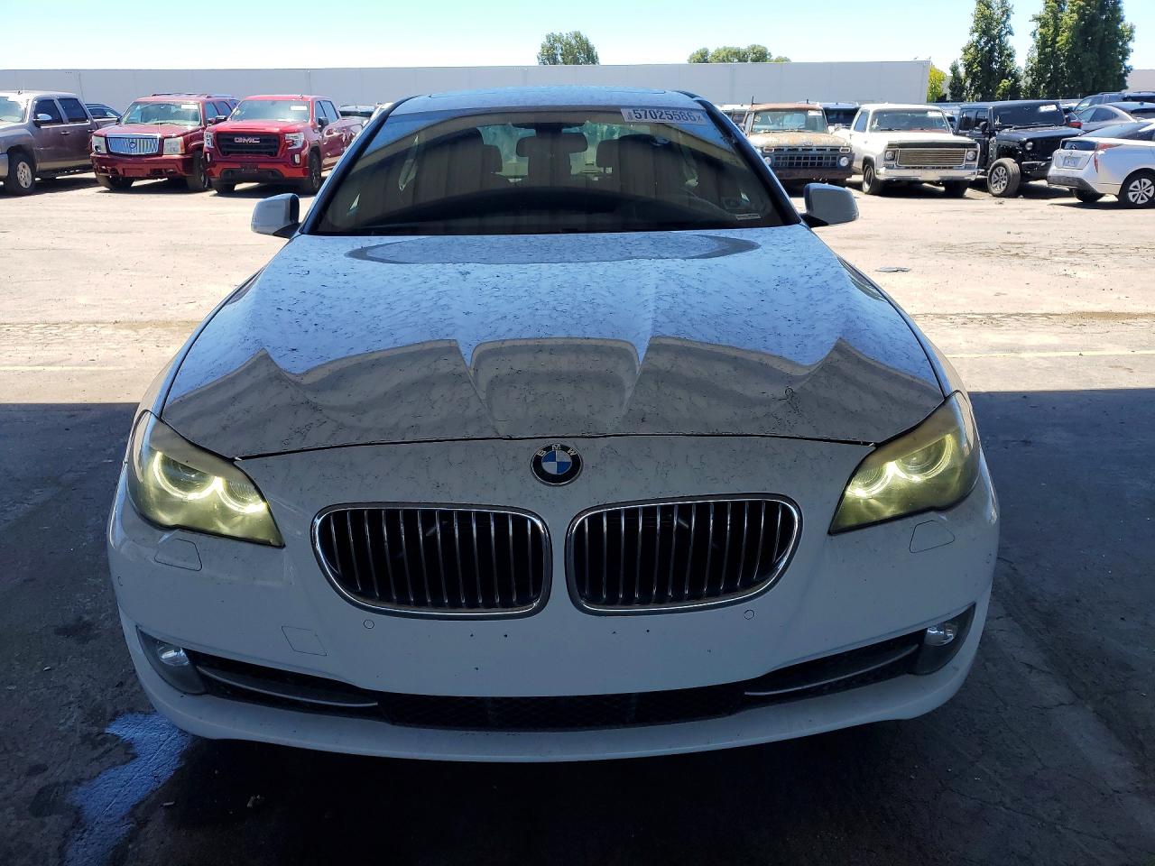 2013 BMW 528