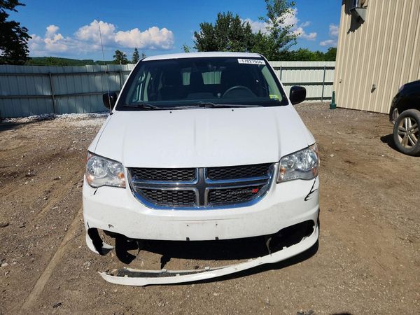2019 DODGE GRAND CARAVAN SE