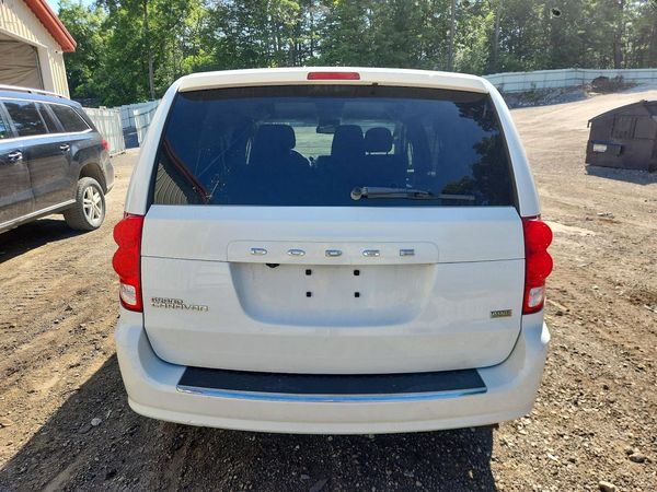 2019 DODGE GRAND CARAVAN SE