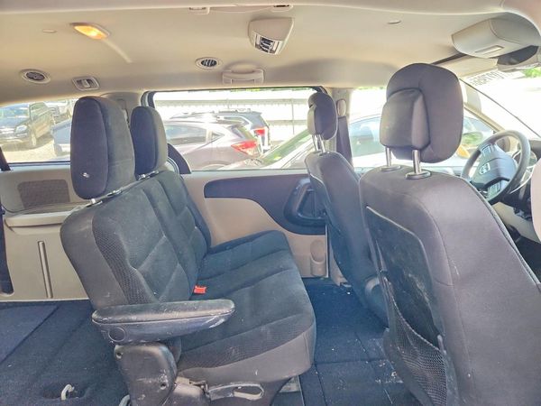 2019 DODGE GRAND CARAVAN SE