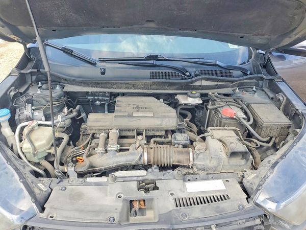 2018 HONDA CRV EX — Engine bay