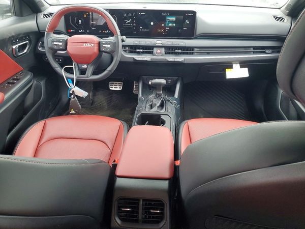 2025 KIA K4 GT-Line Turbo