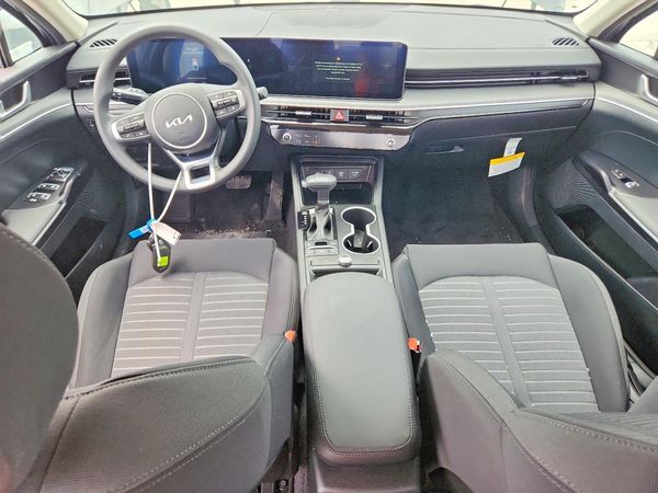 2026 KIA K5 LXS