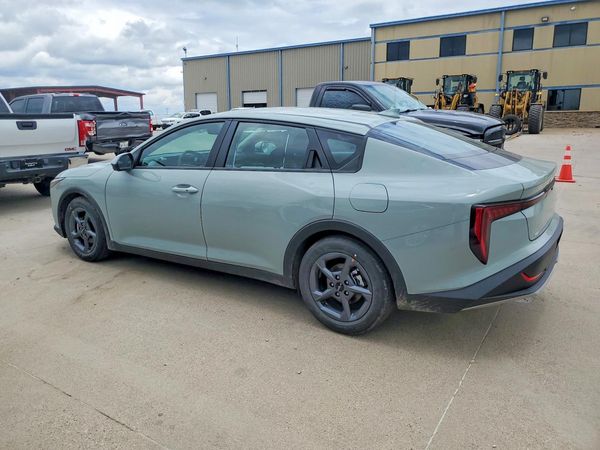 2026 KIA K4 LX, LXS