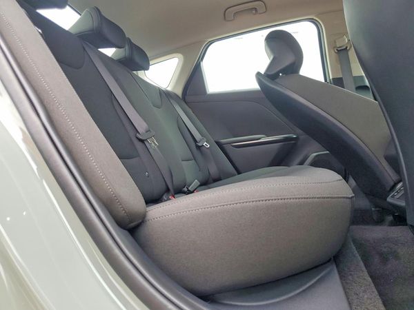2026 KIA K4 LX, LXS