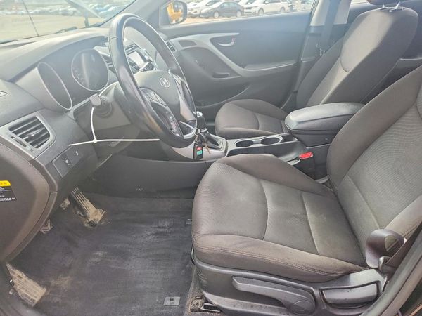 2016 HYUNDAI ELANTRA