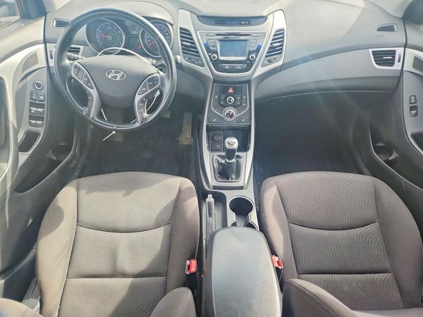 2016 HYUNDAI ELANTRA