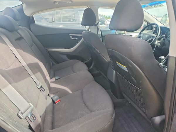 2016 HYUNDAI ELANTRA