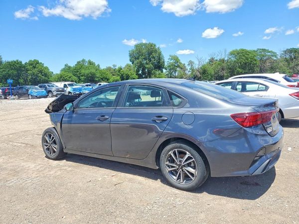 2022 KIA FORTE FE, LXS