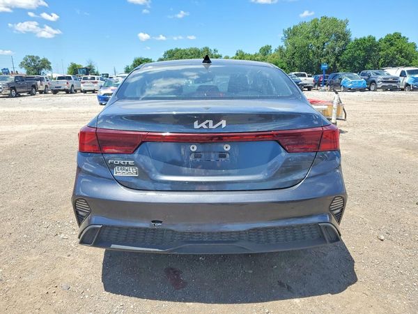 2022 KIA FORTE FE, LXS