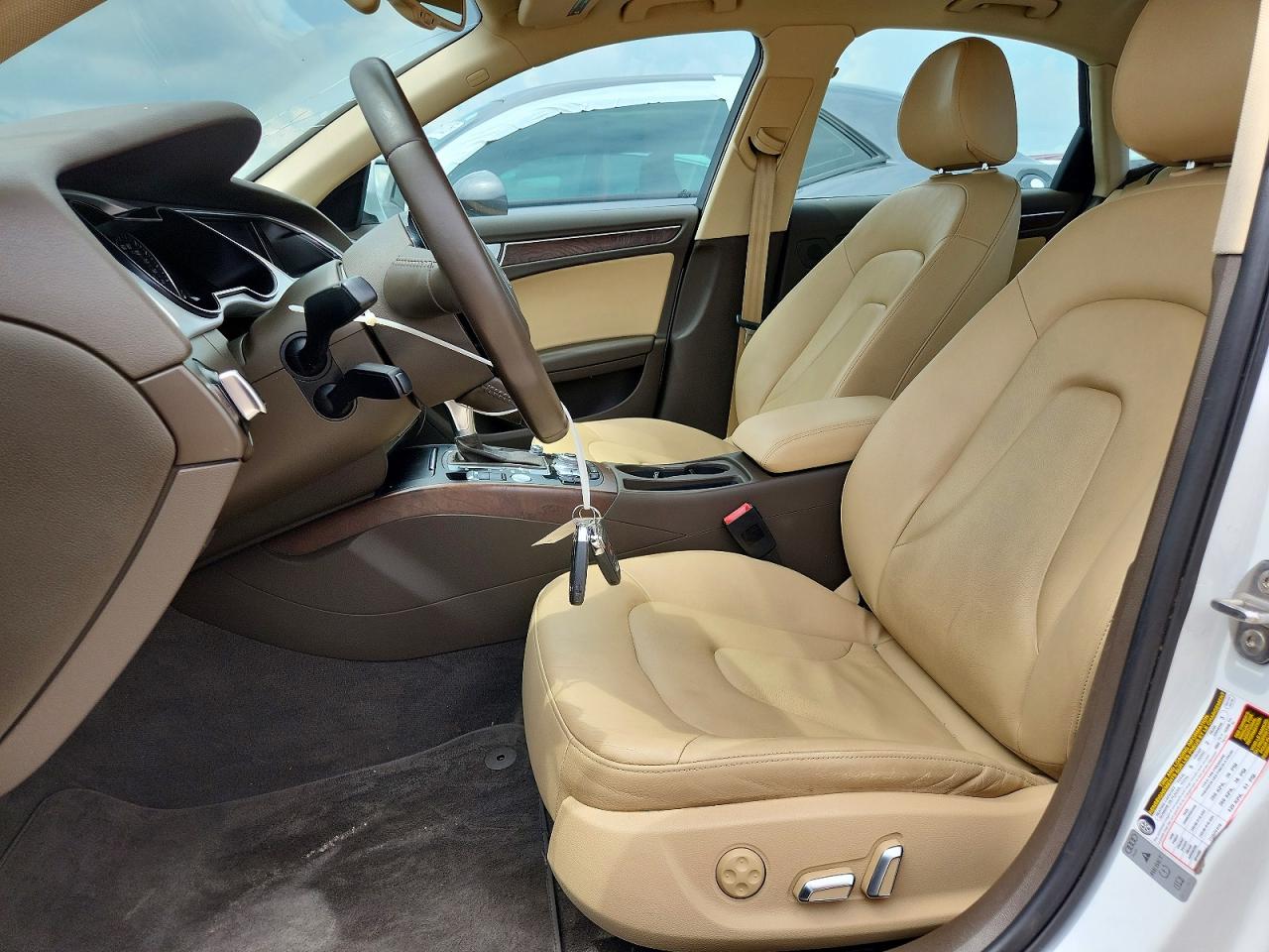 2015 AUDI A4 quattro Premium Plus