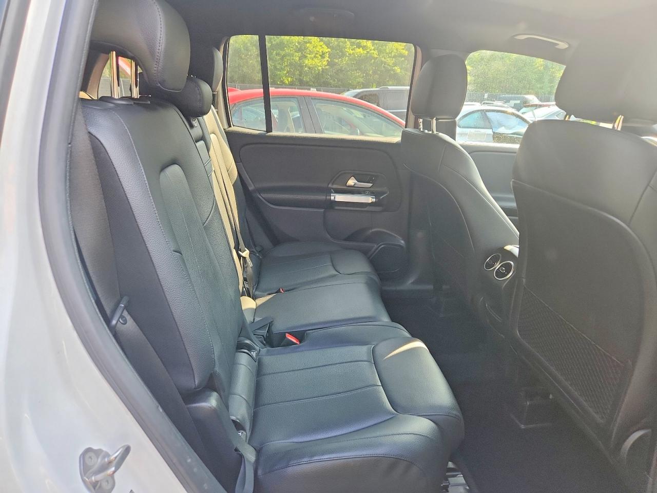 2022 MERCEDES-BENZ GLB GLB250 / GLB250 4MATIC