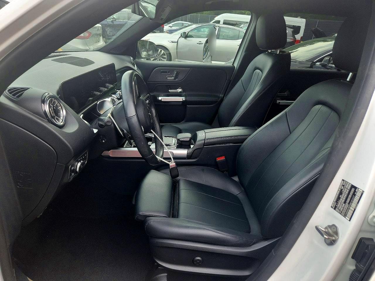 2022 MERCEDES-BENZ GLB GLB250 / GLB250 4MATIC