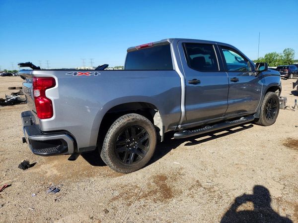2024 CHEVROLET SILVERADO Custom