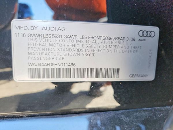 2017 AUDI A8 quattro L
