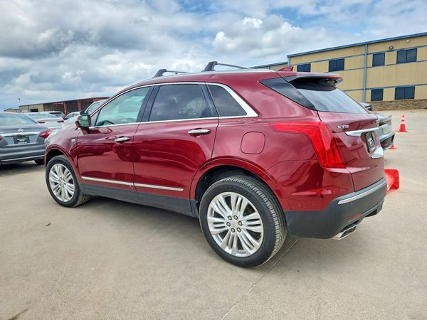 2018 CADILLAC XT5