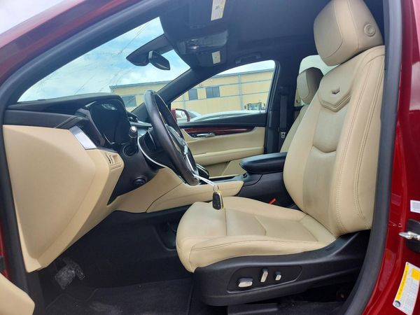 2018 CADILLAC XT5