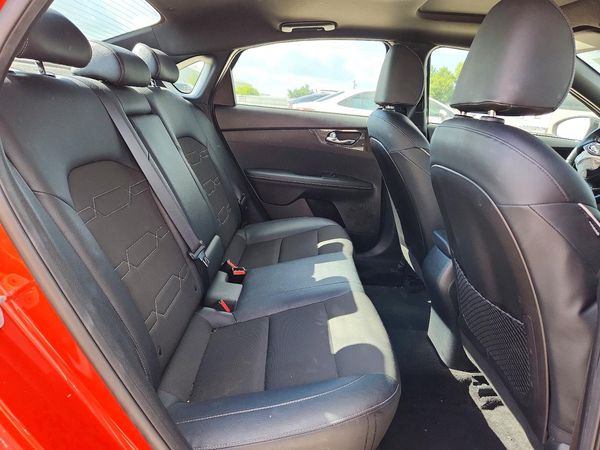 2021 KIA FORTE GT Line