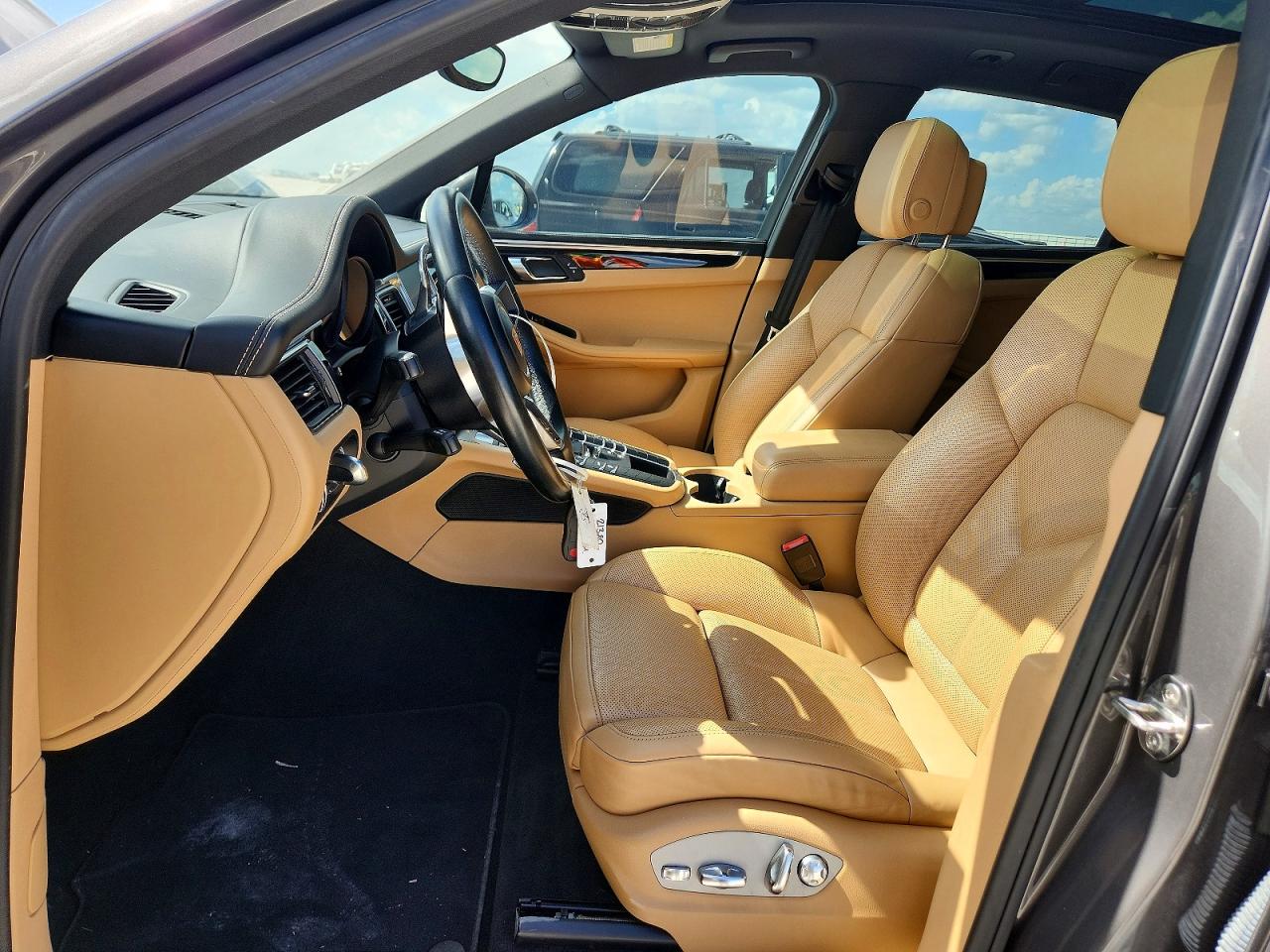 2018 PORSCHE MACAN Macan S