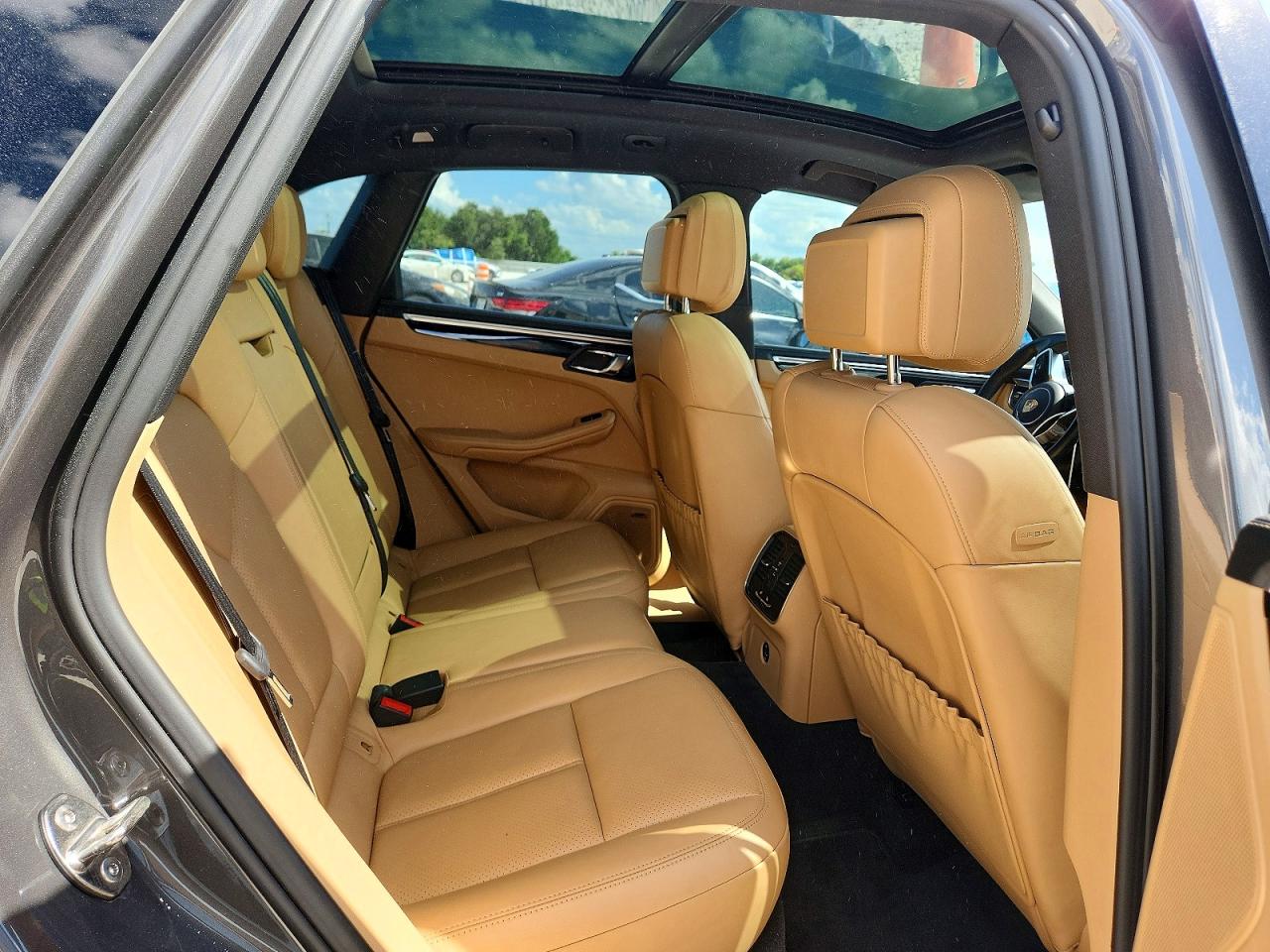 2018 PORSCHE MACAN Macan S