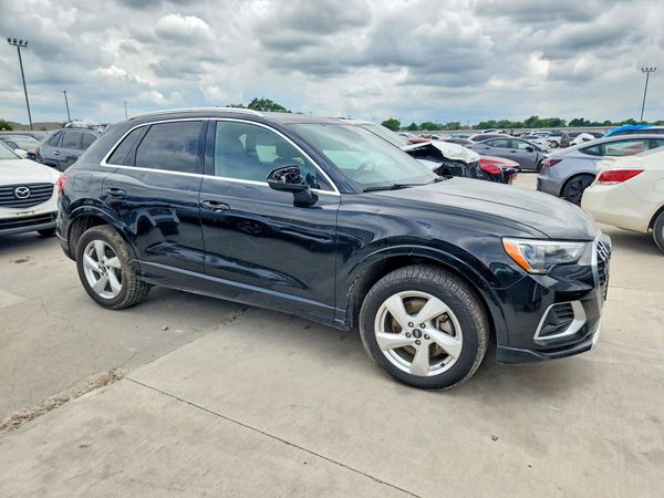 2021 AUDI Q3