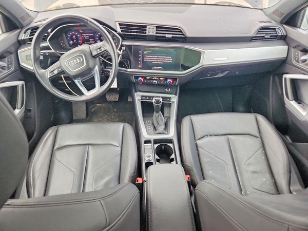 2021 AUDI Q3