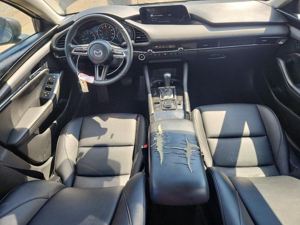 2021 MAZDA 3