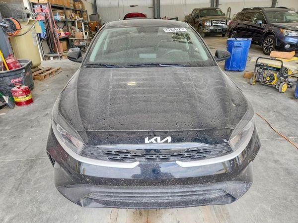 2023 KIA FORTE LX, LXS