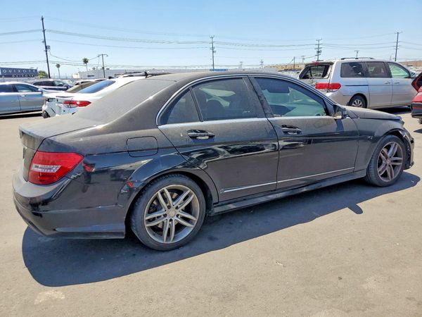 2014 MERCEDES-BENZ C C250