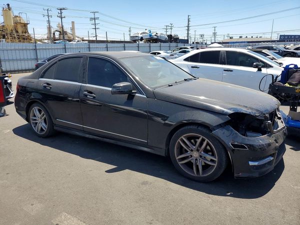 2014 MERCEDES-BENZ C C250