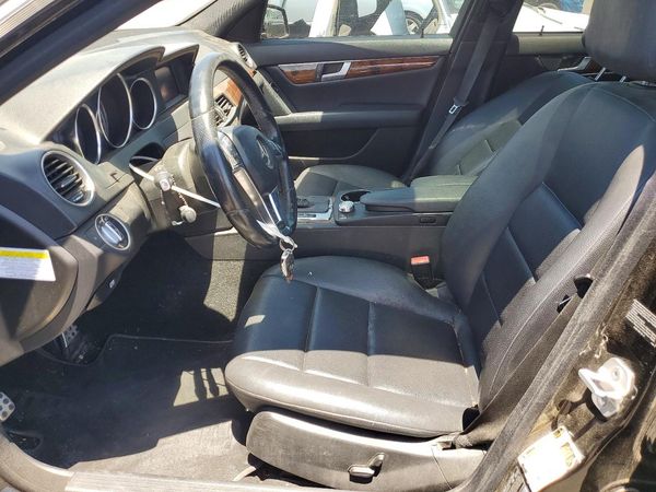 2014 MERCEDES-BENZ C C250