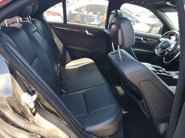 2014 MERCEDES-BENZ C C250