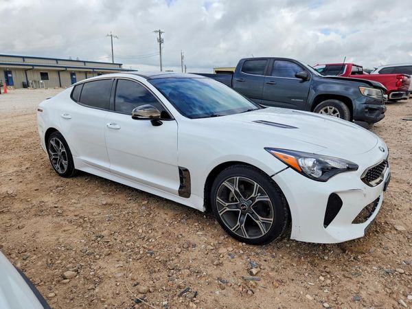 2020 KIA STINGER Base