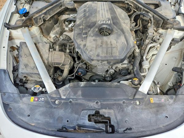 2020 KIA STINGER Base