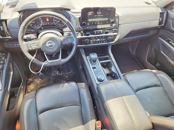 2022 NISSAN PATHFINDER SL
