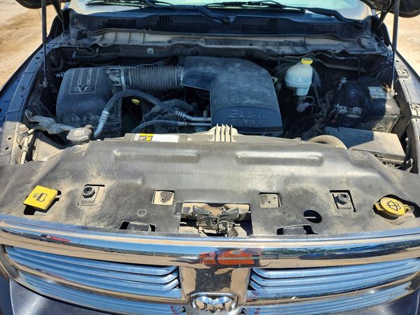 2015 RAM 1500 SLT