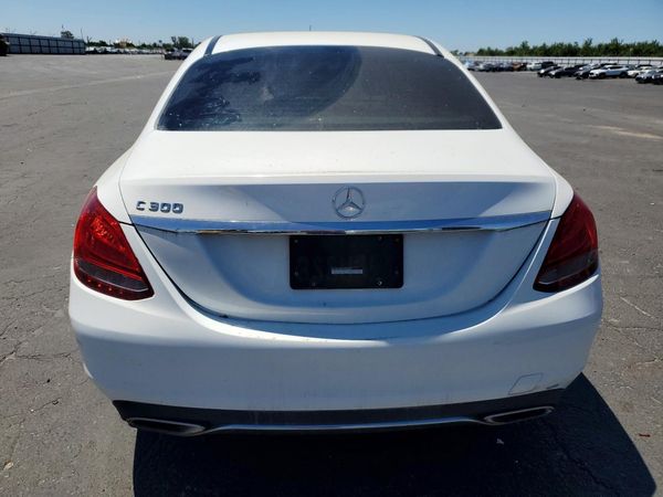2015 MERCEDES-BENZ C Base