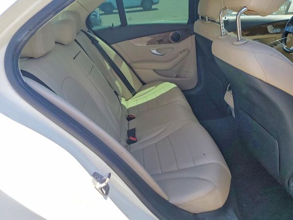2015 MERCEDES-BENZ C Base